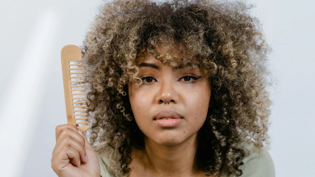 cabelo afro-misto